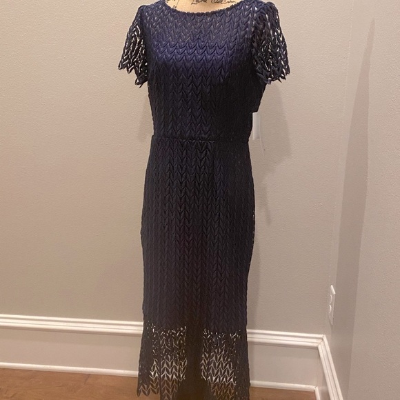 Kay Unger Nordstrom's Tatum Navy Lace Midi Dress 12 NWT - Picture 5 of 11
